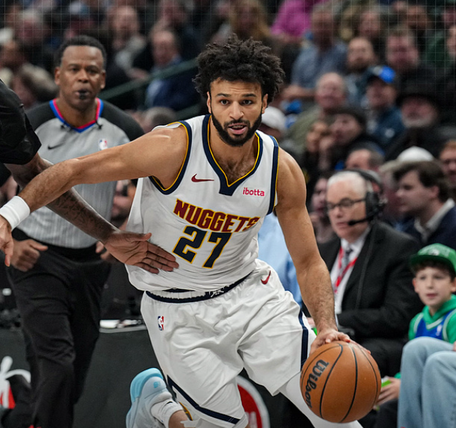 瓦兰丘纳斯复出穆雷24分，奇兵爆砍35+8+3+2+4封盖，掘金双杀奇才